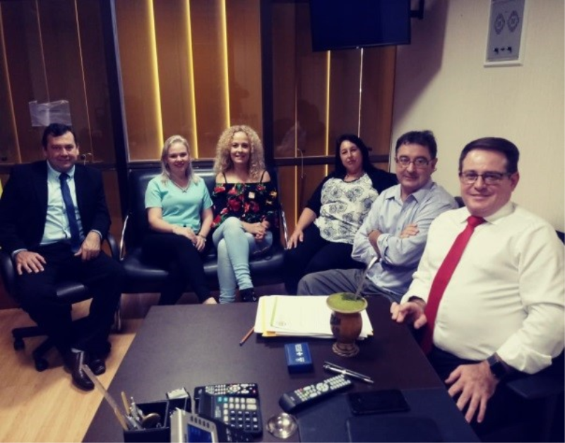 VICE-PREFEITO E VEREADORES ENCAMINHAM DEMANDAS   EM BRASÍLIA. 